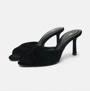 ZARA VELVET MULE